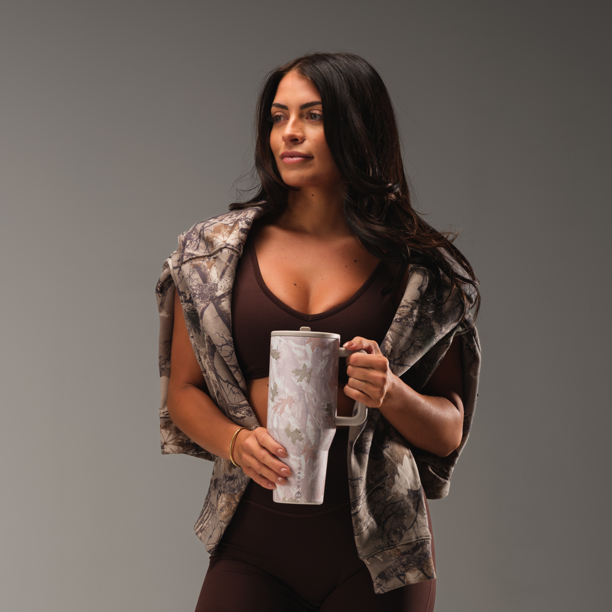 camo-32oz-946ml-y6 TRVL32-Camo-5-WPI.png